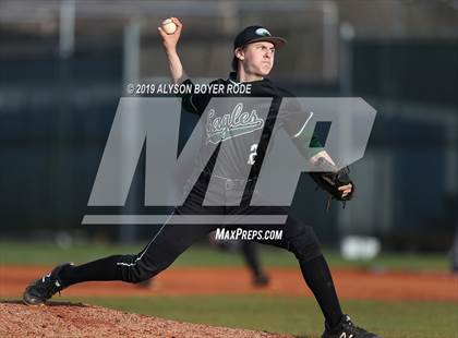 Thumbnail 3 in Collins Hill vs. Alpharetta photogallery.