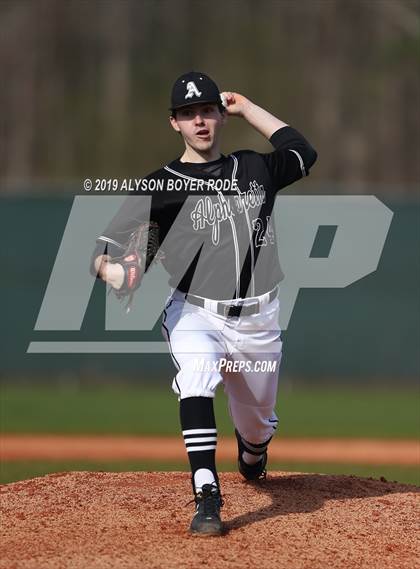 Thumbnail 3 in Collins Hill vs. Alpharetta photogallery.