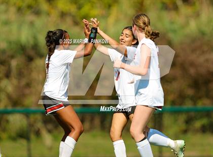 Thumbnail 2 in Onondaga vs Manlius Pebble Hill photogallery.