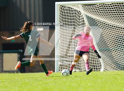 Thumbnail 2 in Onondaga vs Manlius Pebble Hill photogallery.