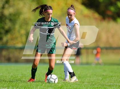 Thumbnail 3 in Onondaga vs Manlius Pebble Hill photogallery.