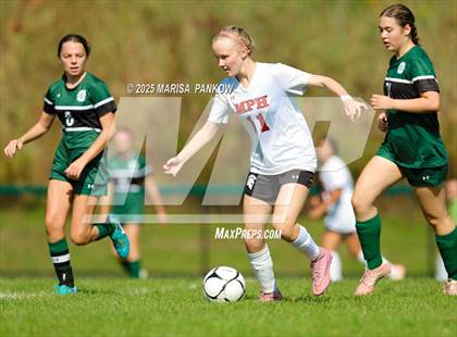 Thumbnail 1 in Onondaga vs Manlius Pebble Hill photogallery.