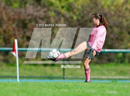 Thumbnail 2 in Onondaga vs Manlius Pebble Hill photogallery.