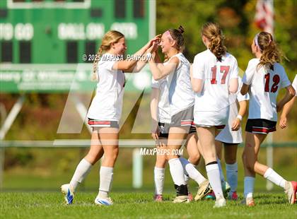 Thumbnail 3 in Onondaga vs Manlius Pebble Hill photogallery.