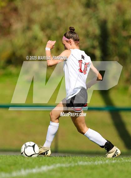 Thumbnail 2 in Onondaga vs Manlius Pebble Hill photogallery.