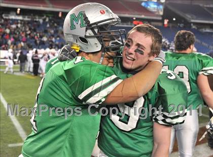 Thumbnail 2 in Mansfield vs. Reading (MIAA Division II East Final) photogallery.