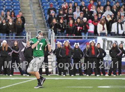Thumbnail 1 in Mansfield vs. Reading (MIAA Division II East Final) photogallery.
