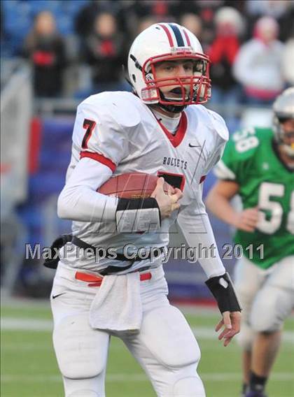 Thumbnail 3 in Mansfield vs. Reading (MIAA Division II East Final) photogallery.