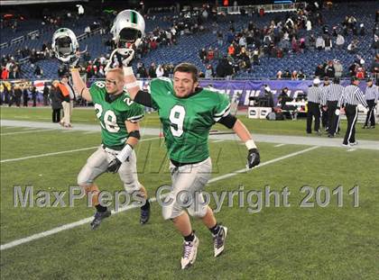 Thumbnail 1 in Mansfield vs. Reading (MIAA Division II East Final) photogallery.