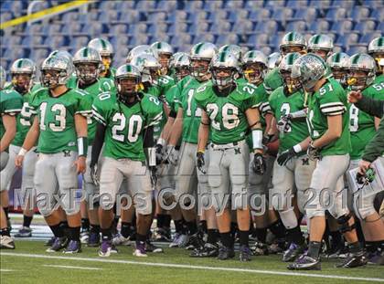 Thumbnail 2 in Mansfield vs. Reading (MIAA Division II East Final) photogallery.
