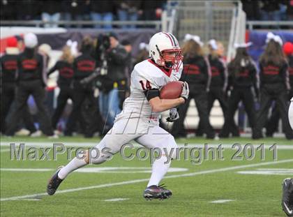 Thumbnail 2 in Mansfield vs. Reading (MIAA Division II East Final) photogallery.