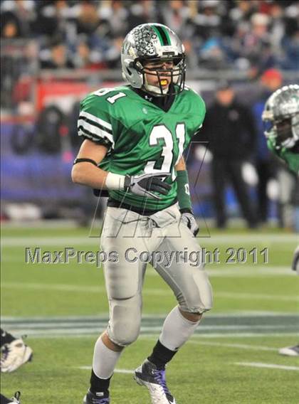 Thumbnail 2 in Mansfield vs. Reading (MIAA Division II East Final) photogallery.