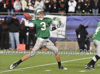 Thumbnail 3 in Mansfield vs. Reading (MIAA Division II East Final) photogallery.