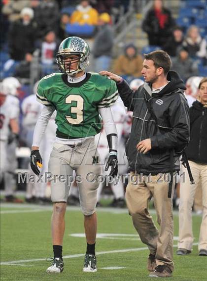 Thumbnail 2 in Mansfield vs. Reading (MIAA Division II East Final) photogallery.