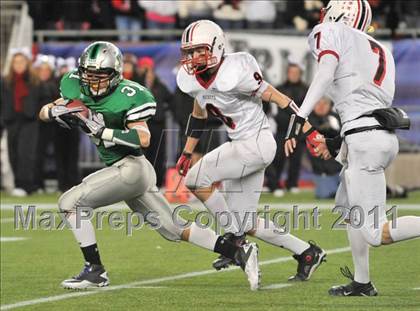 Thumbnail 2 in Mansfield vs. Reading (MIAA Division II East Final) photogallery.