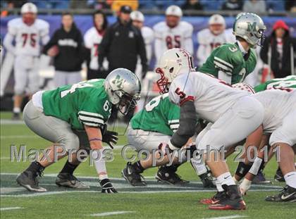 Thumbnail 1 in Mansfield vs. Reading (MIAA Division II East Final) photogallery.