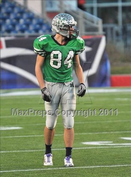 Thumbnail 2 in Mansfield vs. Reading (MIAA Division II East Final) photogallery.