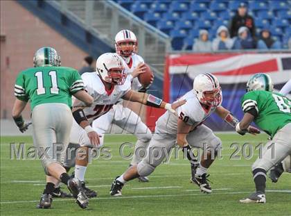 Thumbnail 3 in Mansfield vs. Reading (MIAA Division II East Final) photogallery.