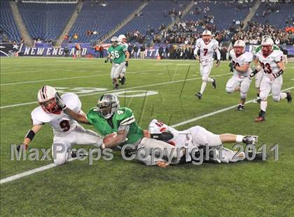 Thumbnail 1 in Mansfield vs. Reading (MIAA Division II East Final) photogallery.