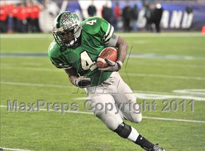 Thumbnail 3 in Mansfield vs. Reading (MIAA Division II East Final) photogallery.