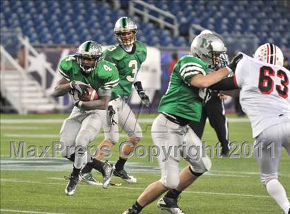 Thumbnail 1 in Mansfield vs. Reading (MIAA Division II East Final) photogallery.