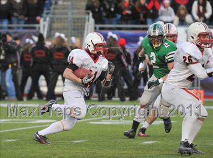 Thumbnail 3 in Mansfield vs. Reading (MIAA Division II East Final) photogallery.