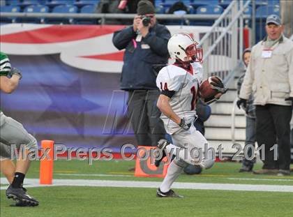 Thumbnail 1 in Mansfield vs. Reading (MIAA Division II East Final) photogallery.