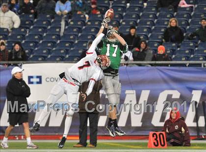 Thumbnail 3 in Mansfield vs. Reading (MIAA Division II East Final) photogallery.