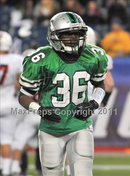 Thumbnail 3 in Mansfield vs. Reading (MIAA Division II East Final) photogallery.