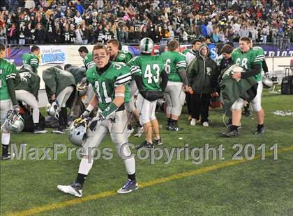Thumbnail 2 in Mansfield vs. Reading (MIAA Division II East Final) photogallery.