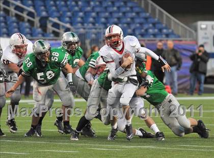 Thumbnail 2 in Mansfield vs. Reading (MIAA Division II East Final) photogallery.