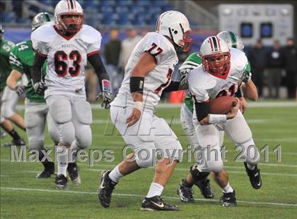 Thumbnail 1 in Mansfield vs. Reading (MIAA Division II East Final) photogallery.