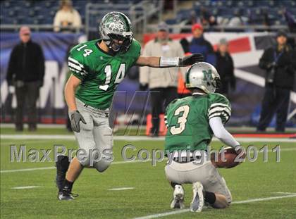 Thumbnail 1 in Mansfield vs. Reading (MIAA Division II East Final) photogallery.