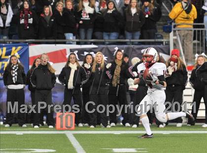 Thumbnail 3 in Mansfield vs. Reading (MIAA Division II East Final) photogallery.
