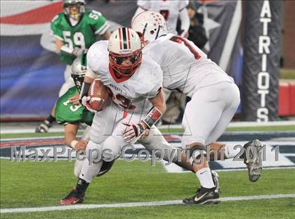 Thumbnail 1 in Mansfield vs. Reading (MIAA Division II East Final) photogallery.