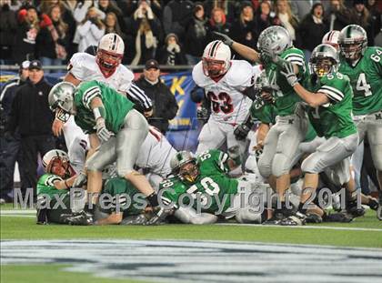 Thumbnail 3 in Mansfield vs. Reading (MIAA Division II East Final) photogallery.
