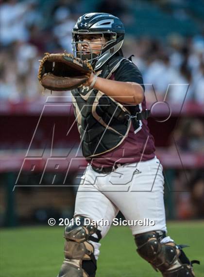 Thumbnail 3 in Mountain Ridge vs. Hamilton (AIA D1 Final) photogallery.