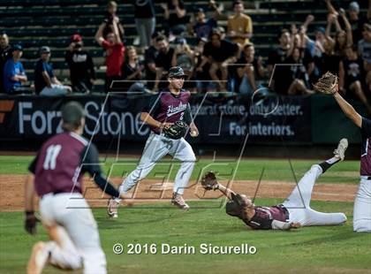 Thumbnail 3 in Mountain Ridge vs. Hamilton (AIA D1 Final) photogallery.