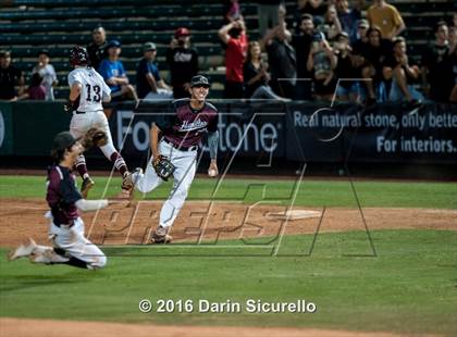 Thumbnail 2 in Mountain Ridge vs. Hamilton (AIA D1 Final) photogallery.