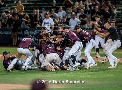 Thumbnail 1 in Mountain Ridge vs. Hamilton (AIA D1 Final) photogallery.