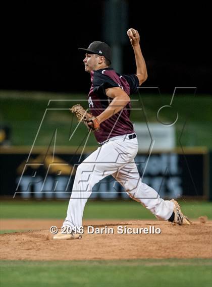 Thumbnail 3 in Mountain Ridge vs. Hamilton (AIA D1 Final) photogallery.