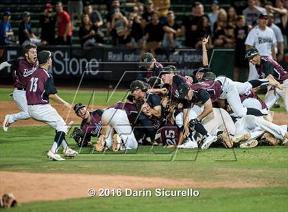 Thumbnail 1 in Mountain Ridge vs. Hamilton (AIA D1 Final) photogallery.