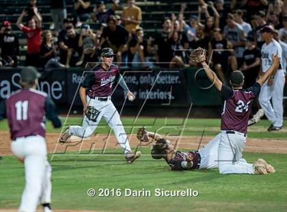 Thumbnail 1 in Mountain Ridge vs. Hamilton (AIA D1 Final) photogallery.