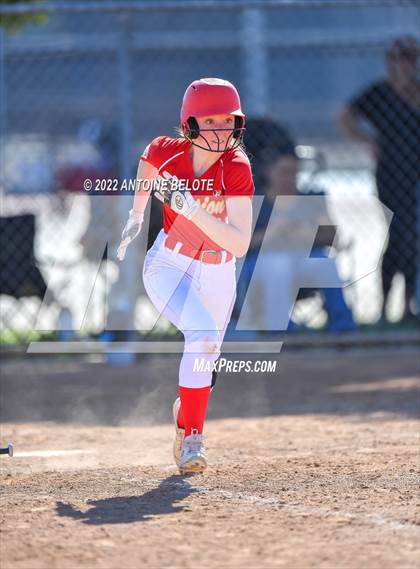 Thumbnail 1 in Granada Hills Charter vs. Mission Viejo photogallery.