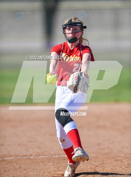 Thumbnail 1 in Granada Hills Charter vs. Mission Viejo photogallery.