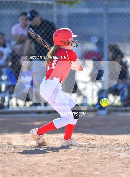 Thumbnail 1 in Granada Hills Charter vs. Mission Viejo photogallery.