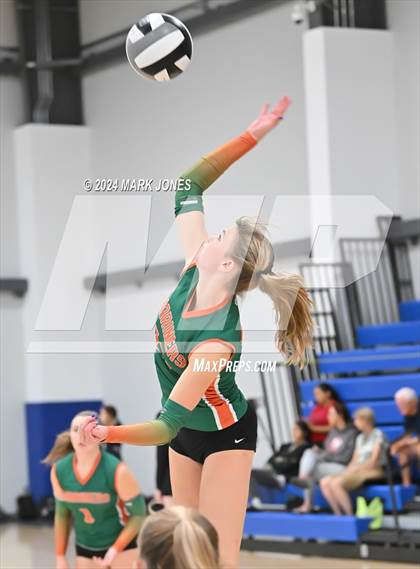 Thumbnail 1 in Thatcher vs. Earl Marriott (Canada) - (Nike TOC Southwest) photogallery.