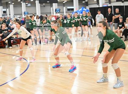 Thumbnail 2 in Thatcher vs. Earl Marriott (Canada) - (Nike TOC Southwest) photogallery.