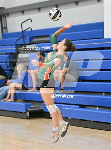 Thumbnail 3 in Thatcher vs. Earl Marriott (Canada) - (Nike TOC Southwest) photogallery.