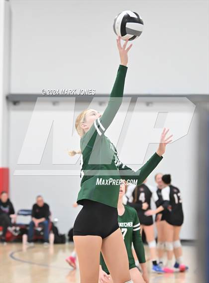 Thumbnail 3 in Thatcher vs. Earl Marriott (Canada) - (Nike TOC Southwest) photogallery.